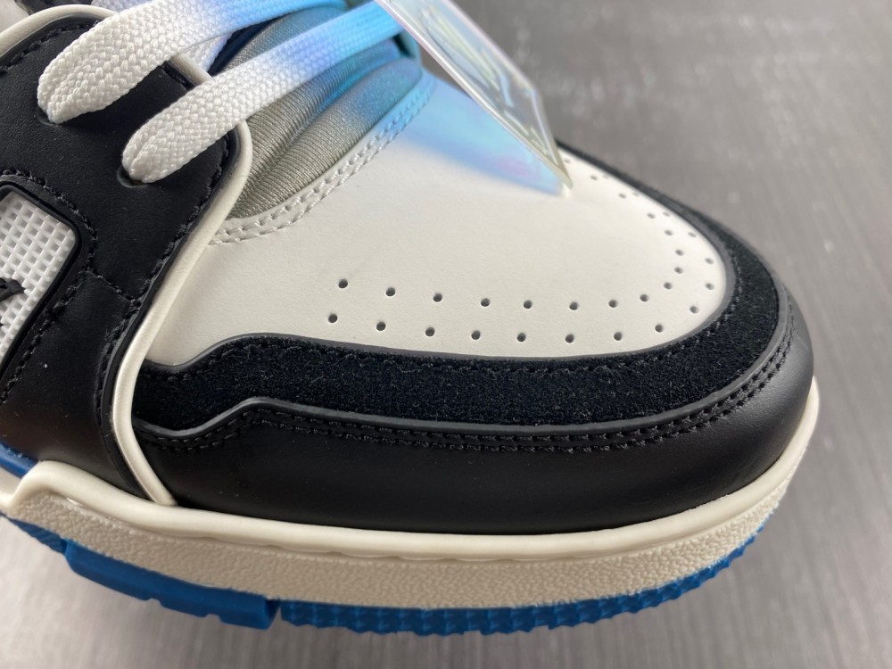 Men L*ouis V*uitton Top Sneakers