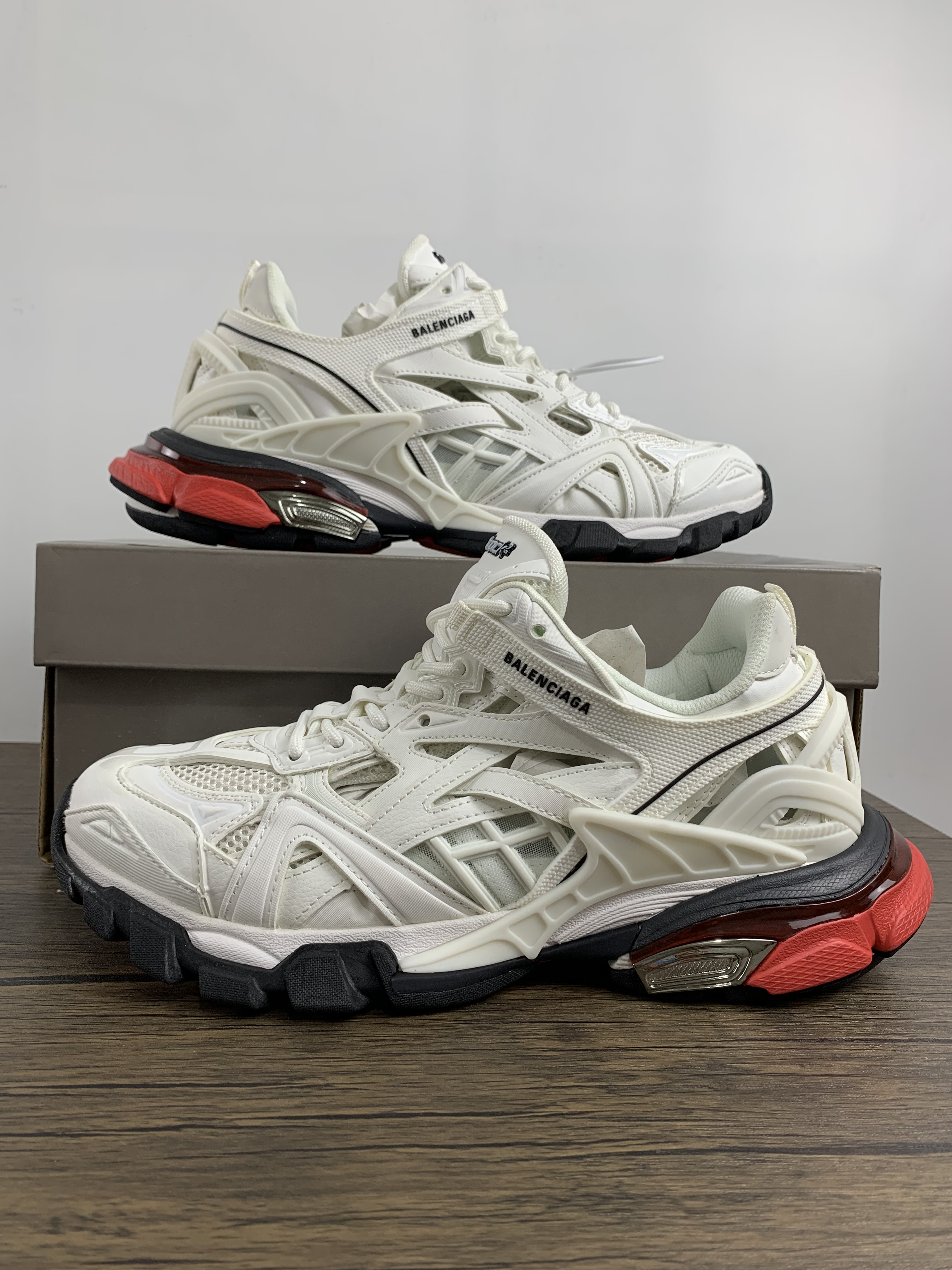 Men Women B*alenciaga Track Top Sneakers