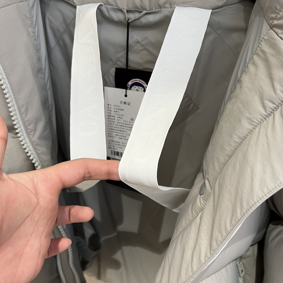 Women Down jacket Maikesneakers