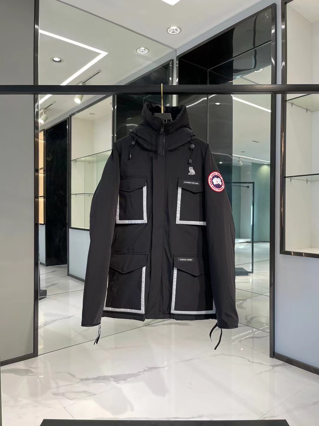 Men Women Down jacket Maikesneakers