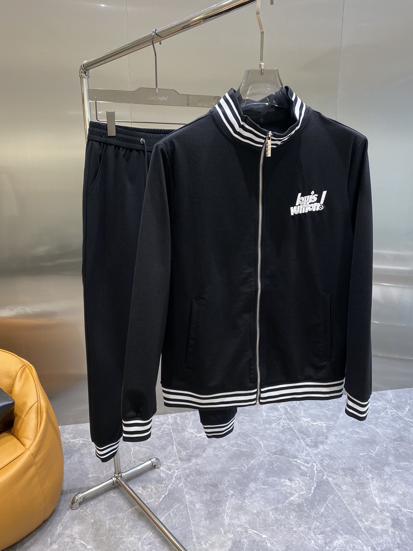 Men Sets Top Quality