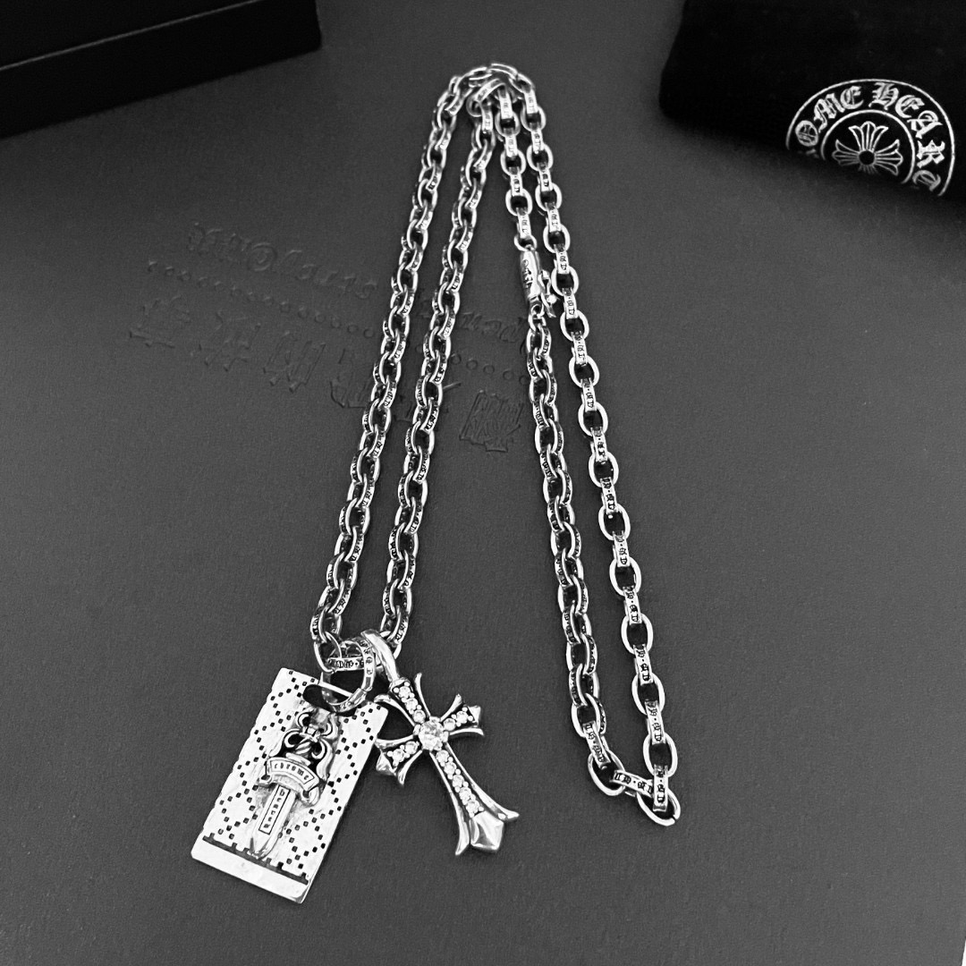 Copy Necklace C*hrome H*earts