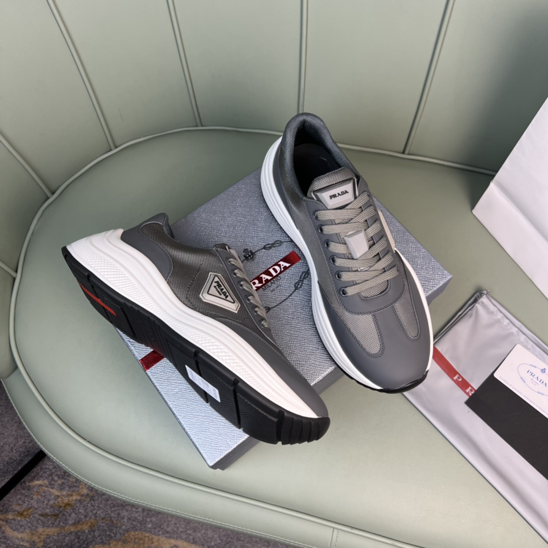 Men P*rada Top Sneaker （ ）