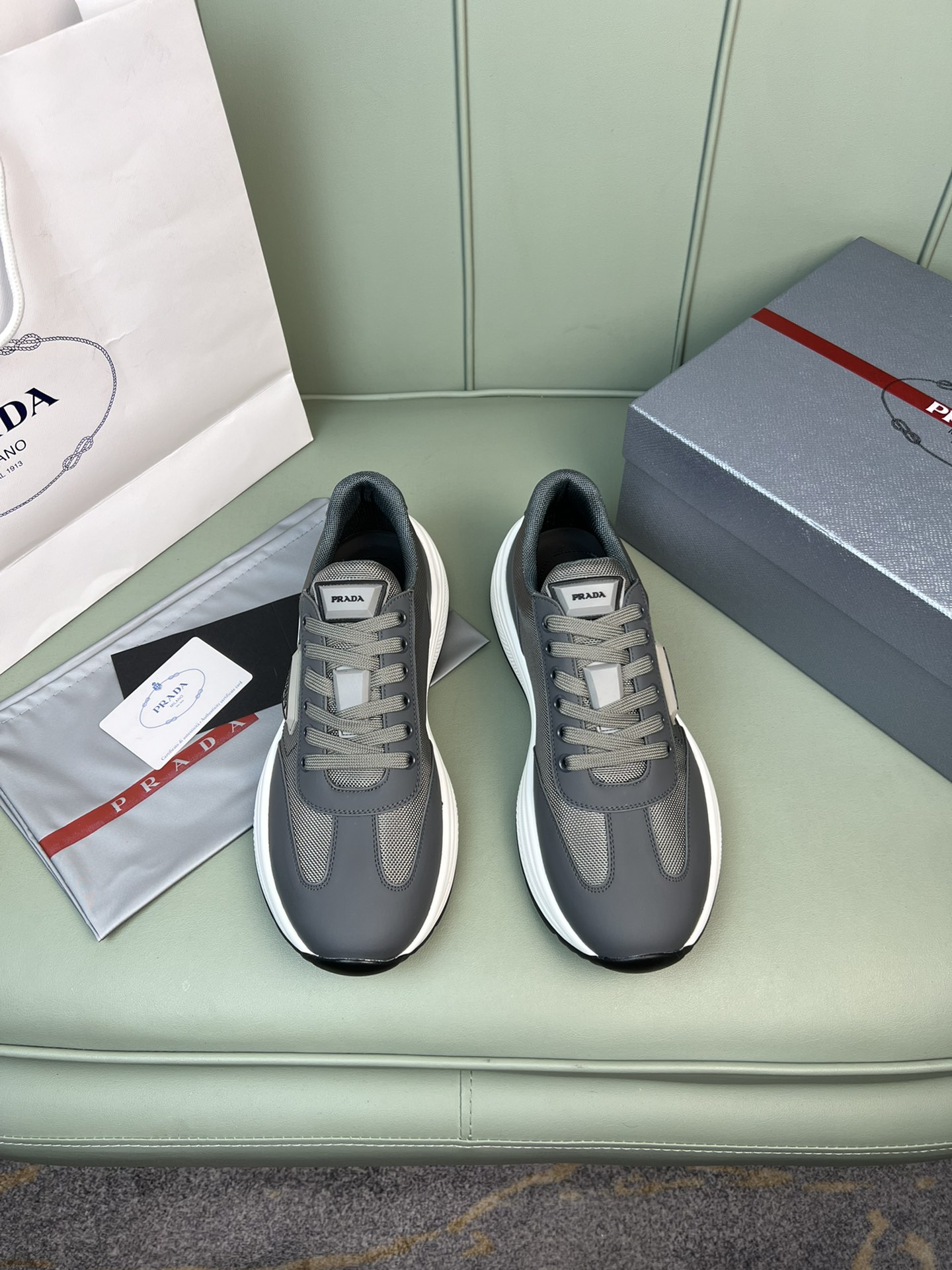 Men P*rada Top Sneaker （ ）