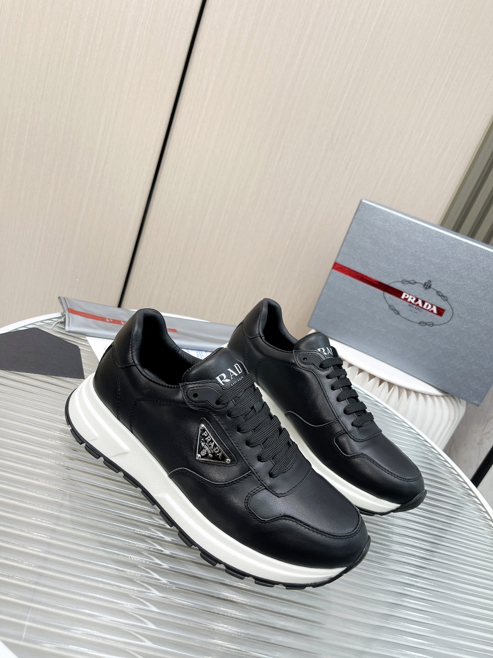 Men P*rada Top Sneaker （ ）