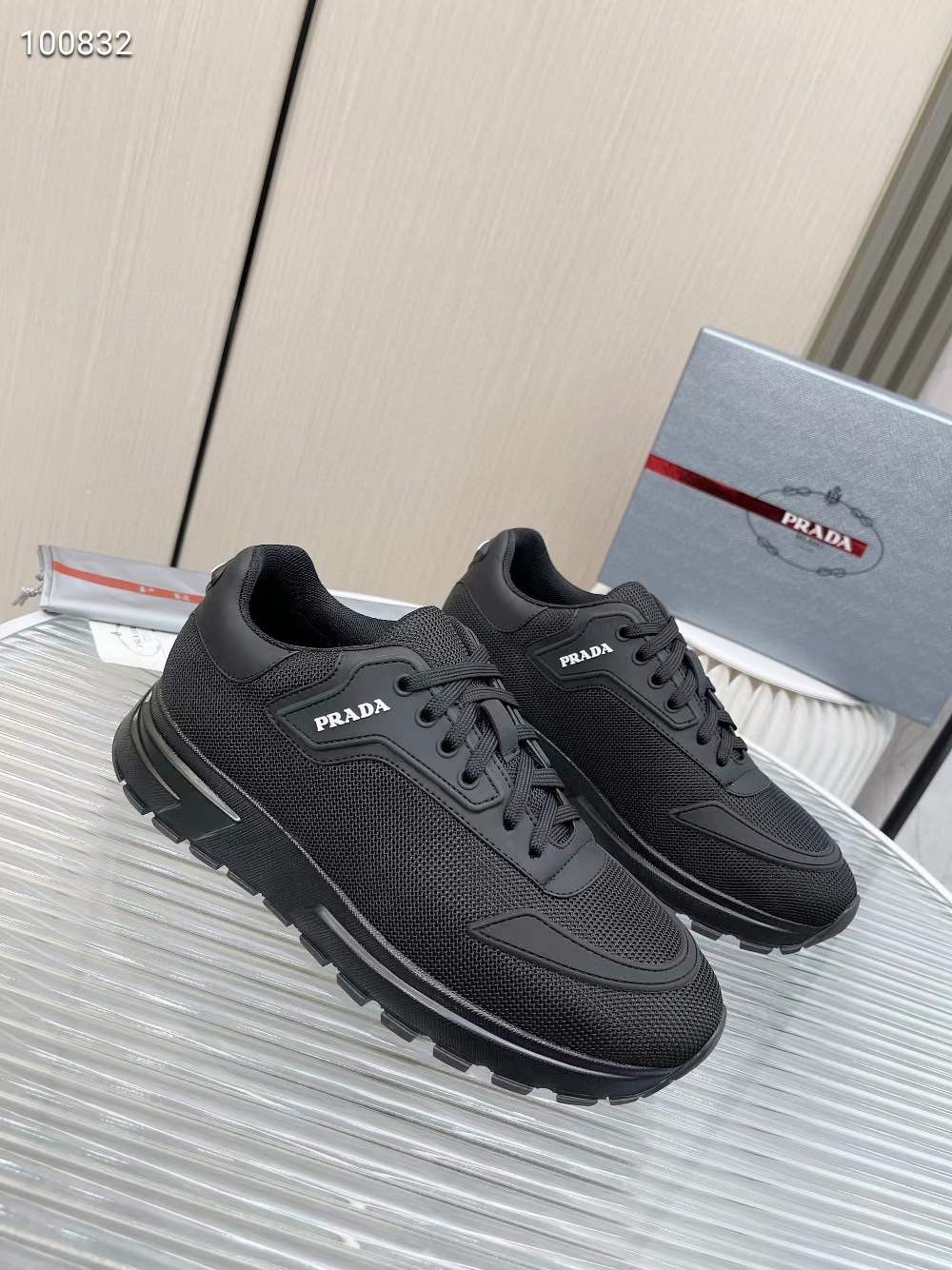 Men P*rada Top Sneaker （ ）