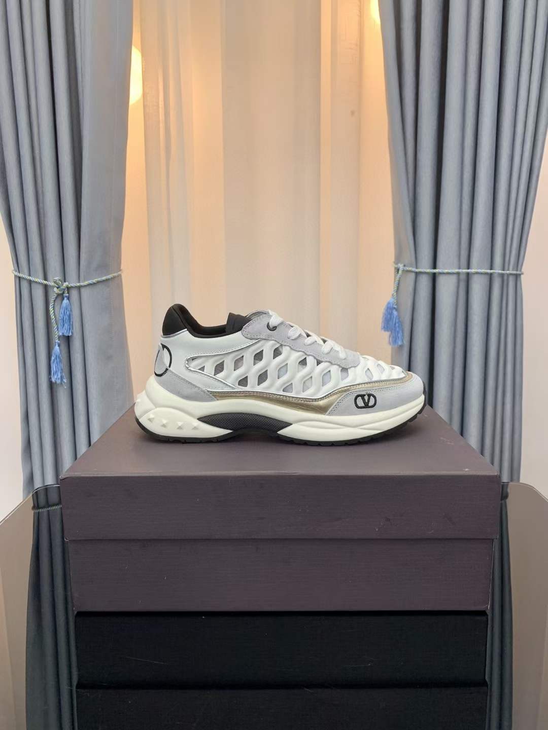 Women Men V*alentino Sneakers Maikesneakers