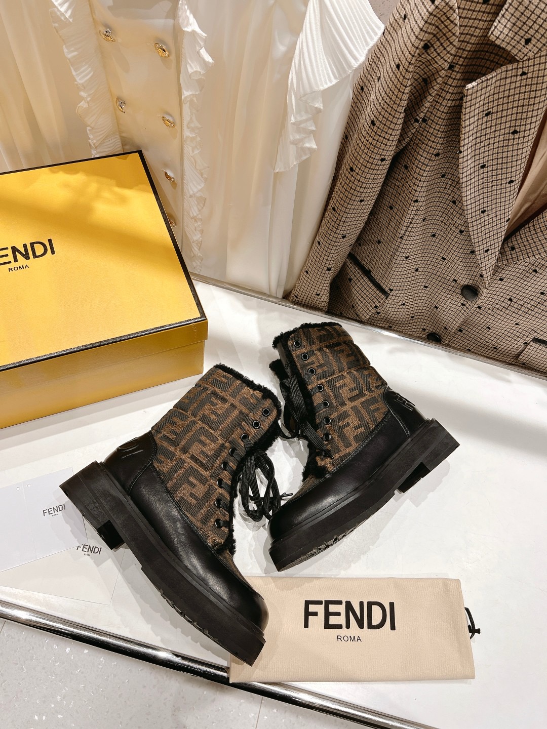 Women F*endi Top Boots Maikesneakers