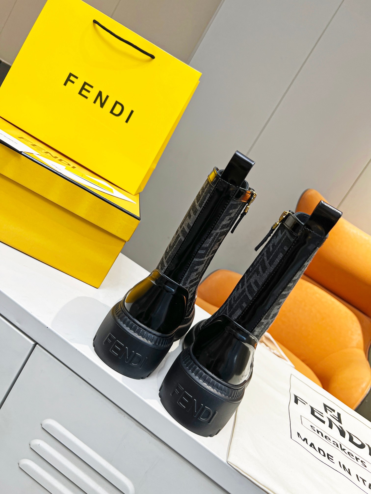 Women F*endi Top Boots Maikesneakers