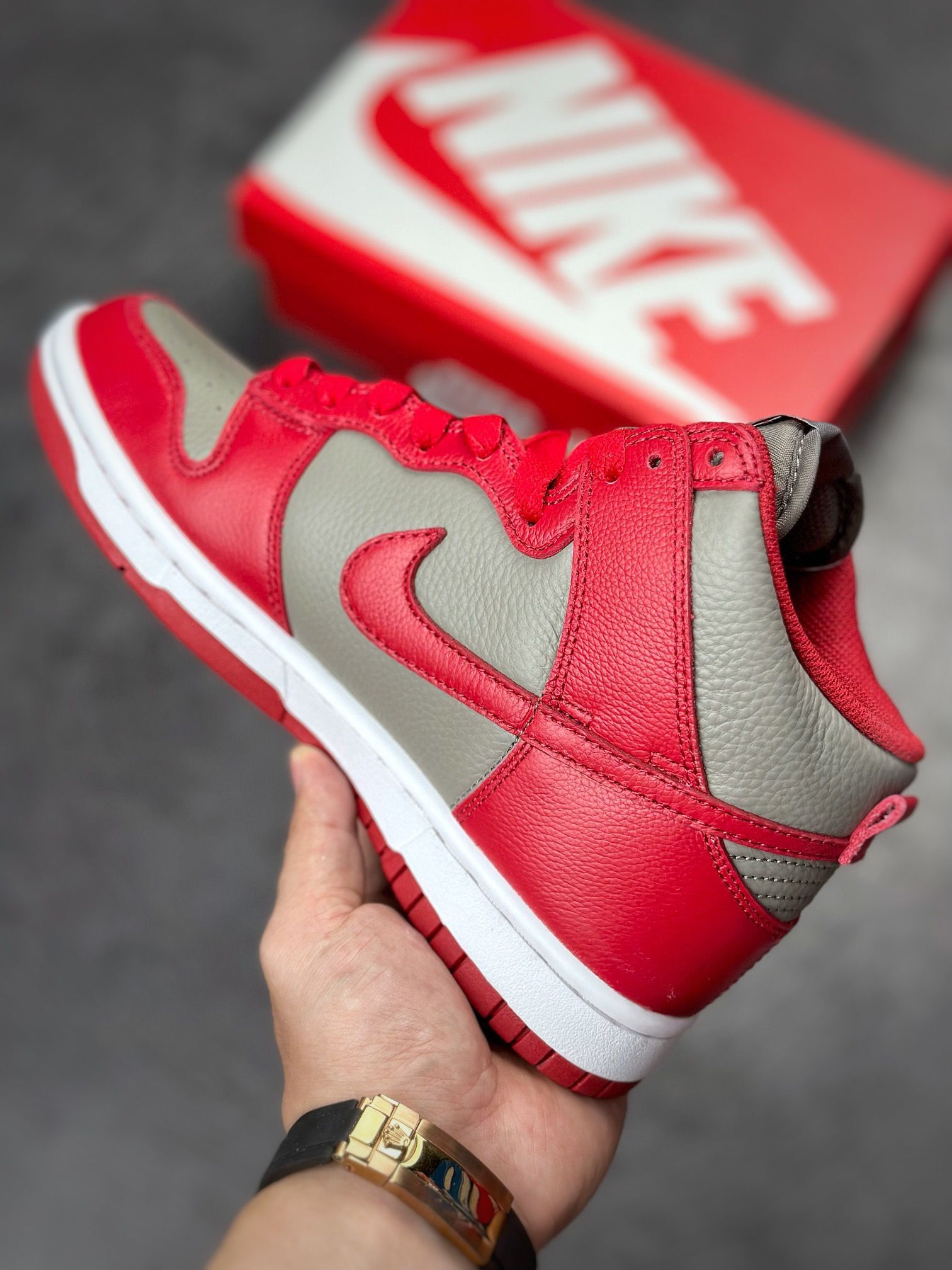 Nike SB Dunk High univ