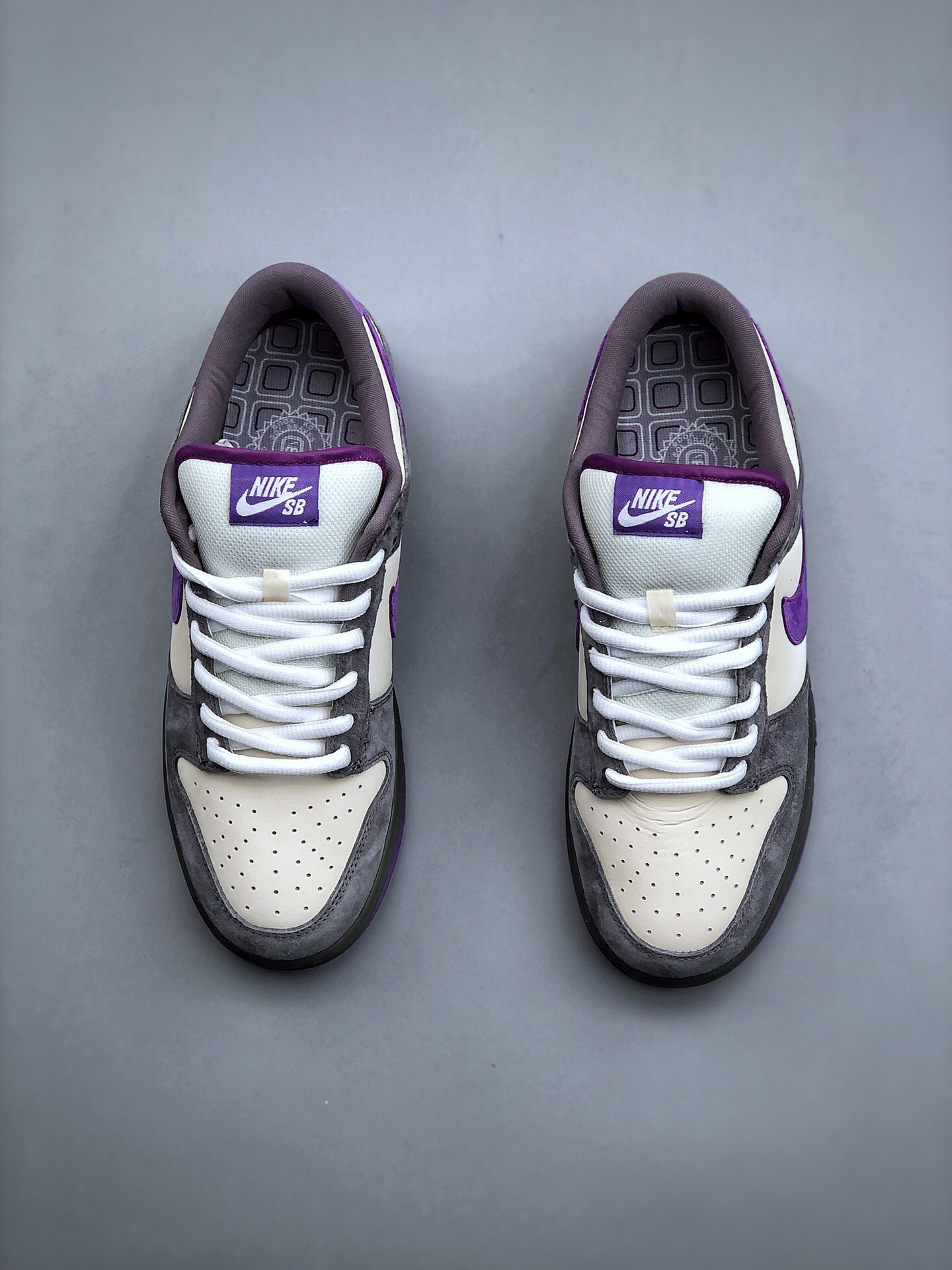 Nike SB Dunk low purple pigeon