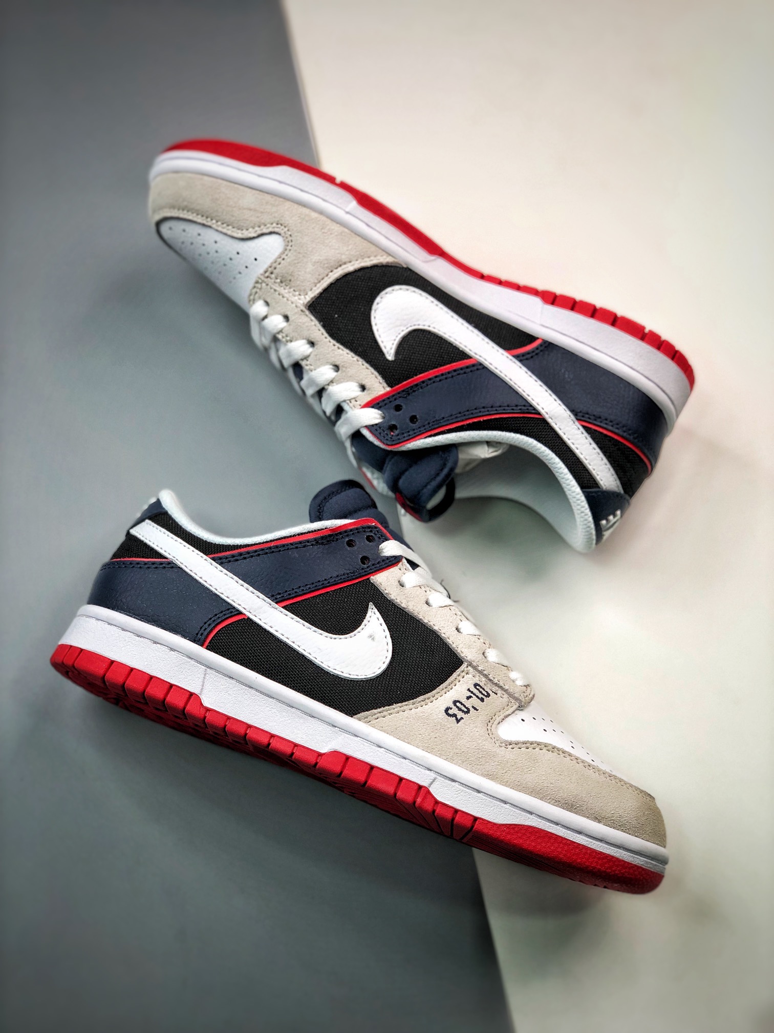 Nike SB Dunk low purple pigeon