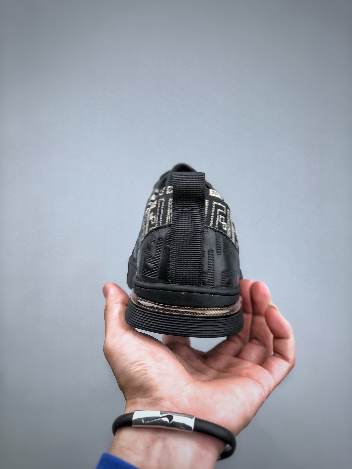 Men F*endi Top Sneaker （ ）