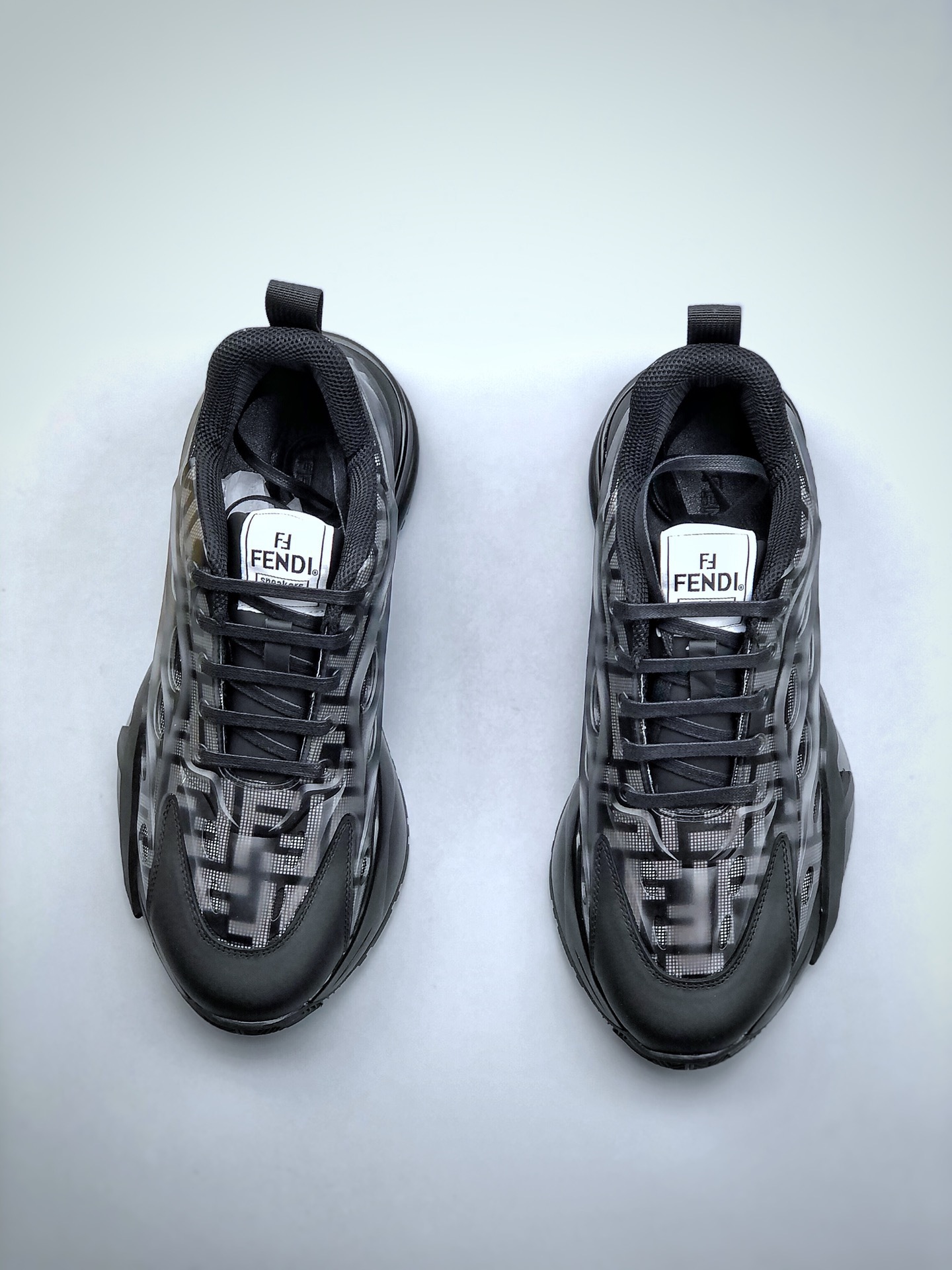 Men F*endi Top Sneaker （ ）