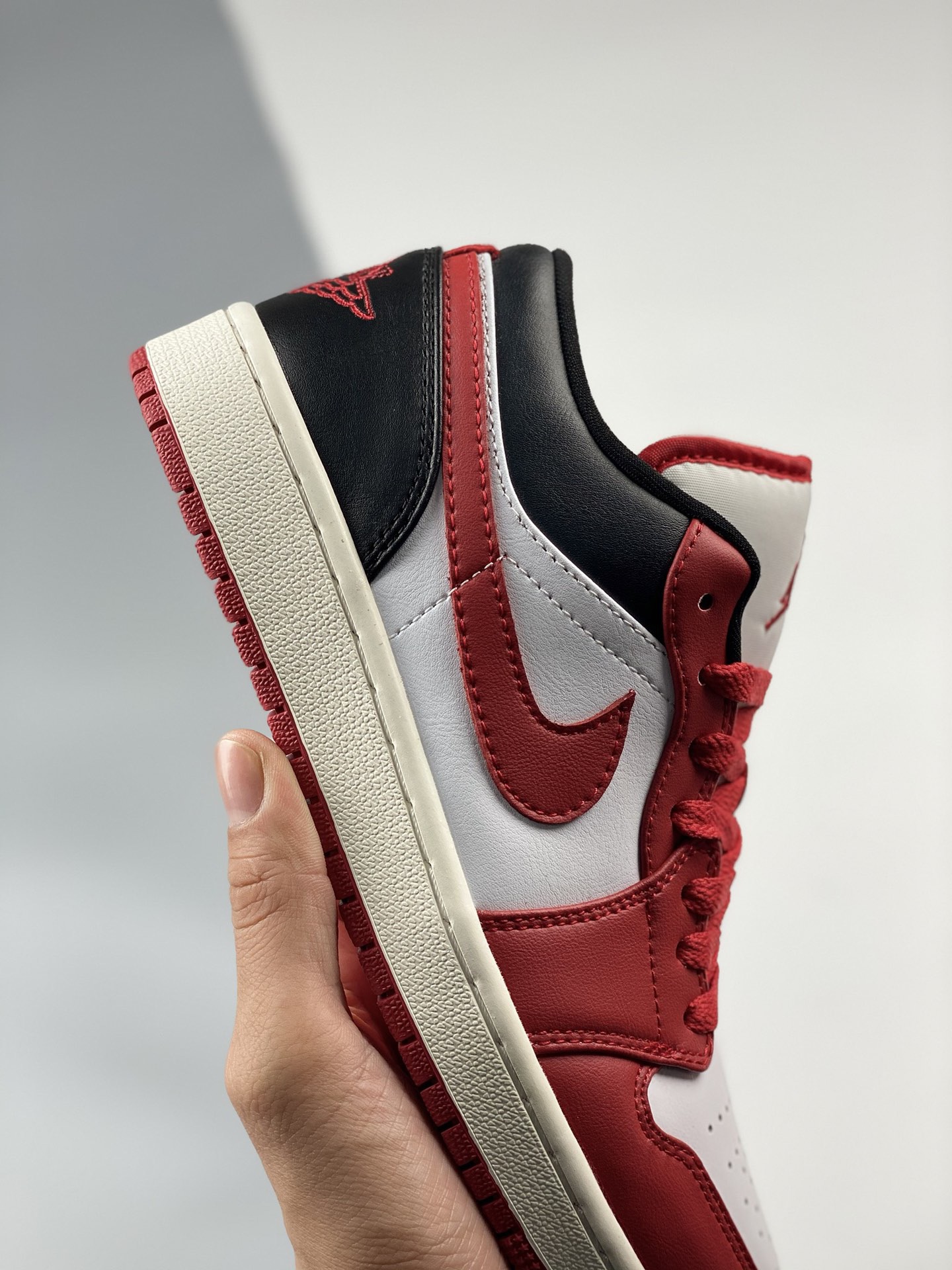 Nike Air Jordan 1 low AJ1