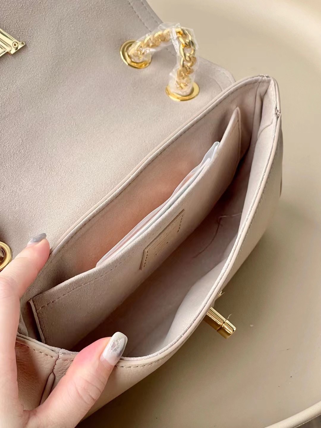 L*ouis V*uitton Top Bag