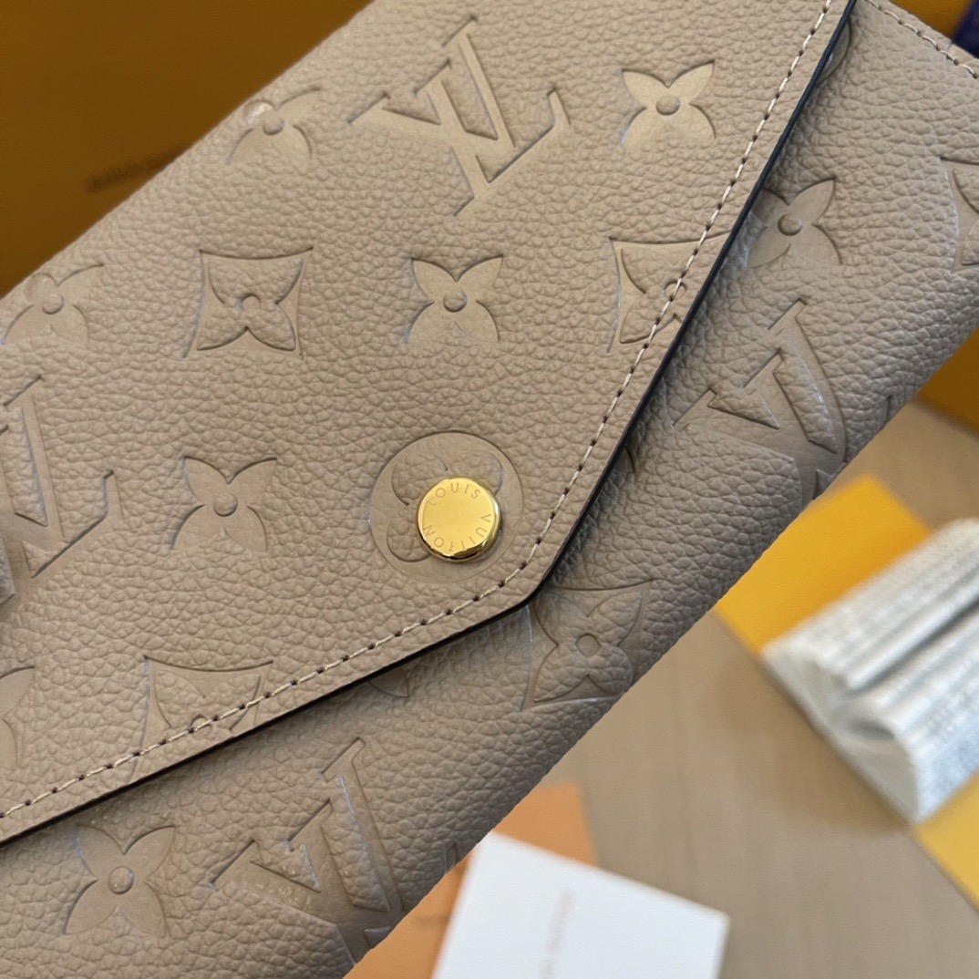 L*ouis V*uitton Top Bag