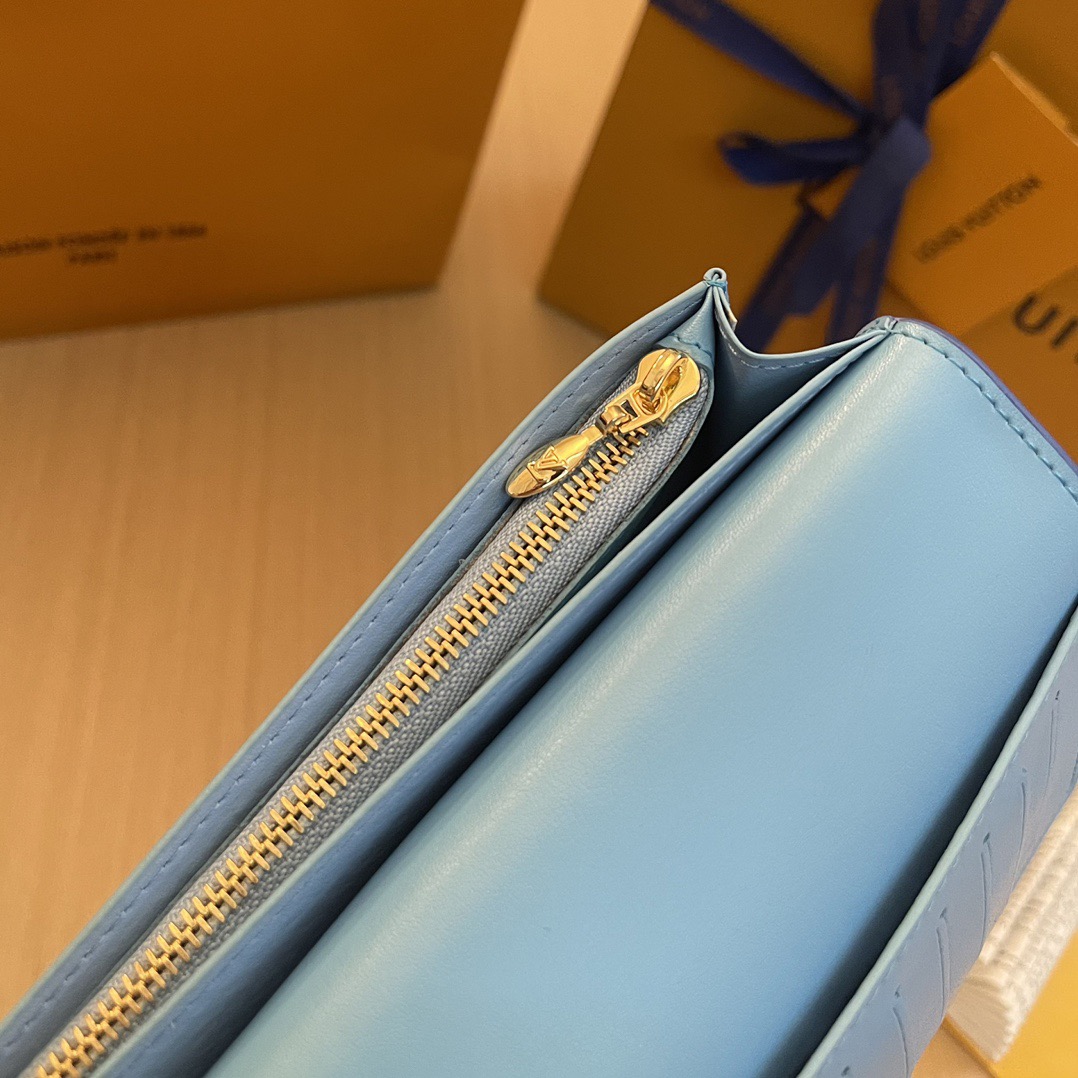 L*ouis V*uitton Top Bag