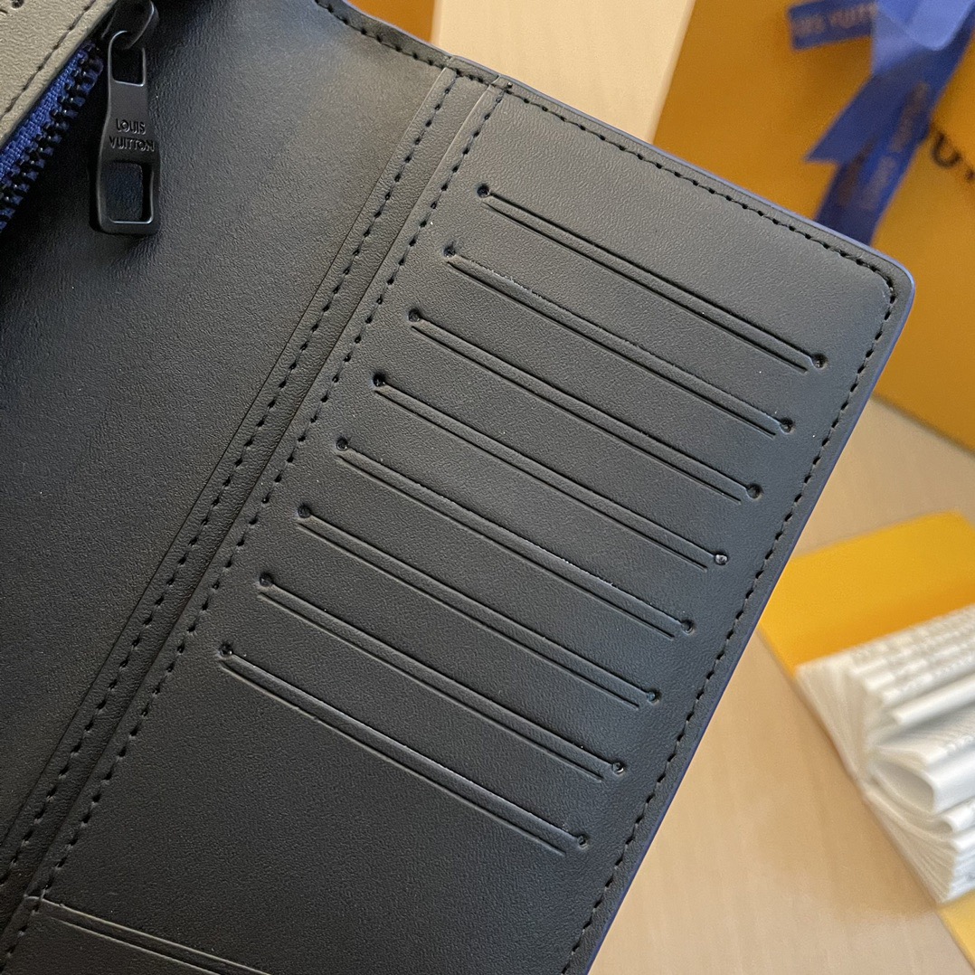 L*ouis V*uitton Top Bag