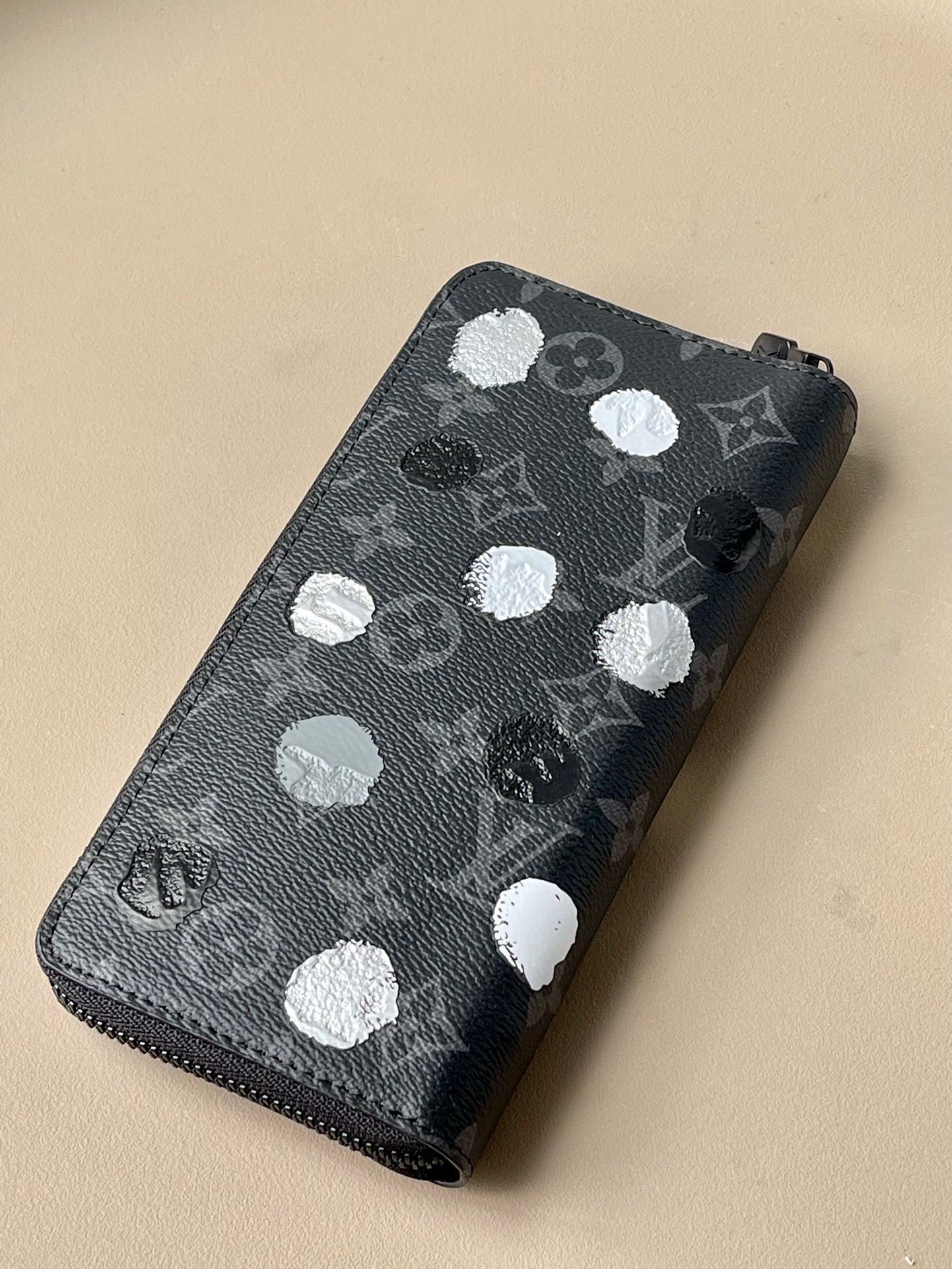 L*ouis V*uitton Top Bag