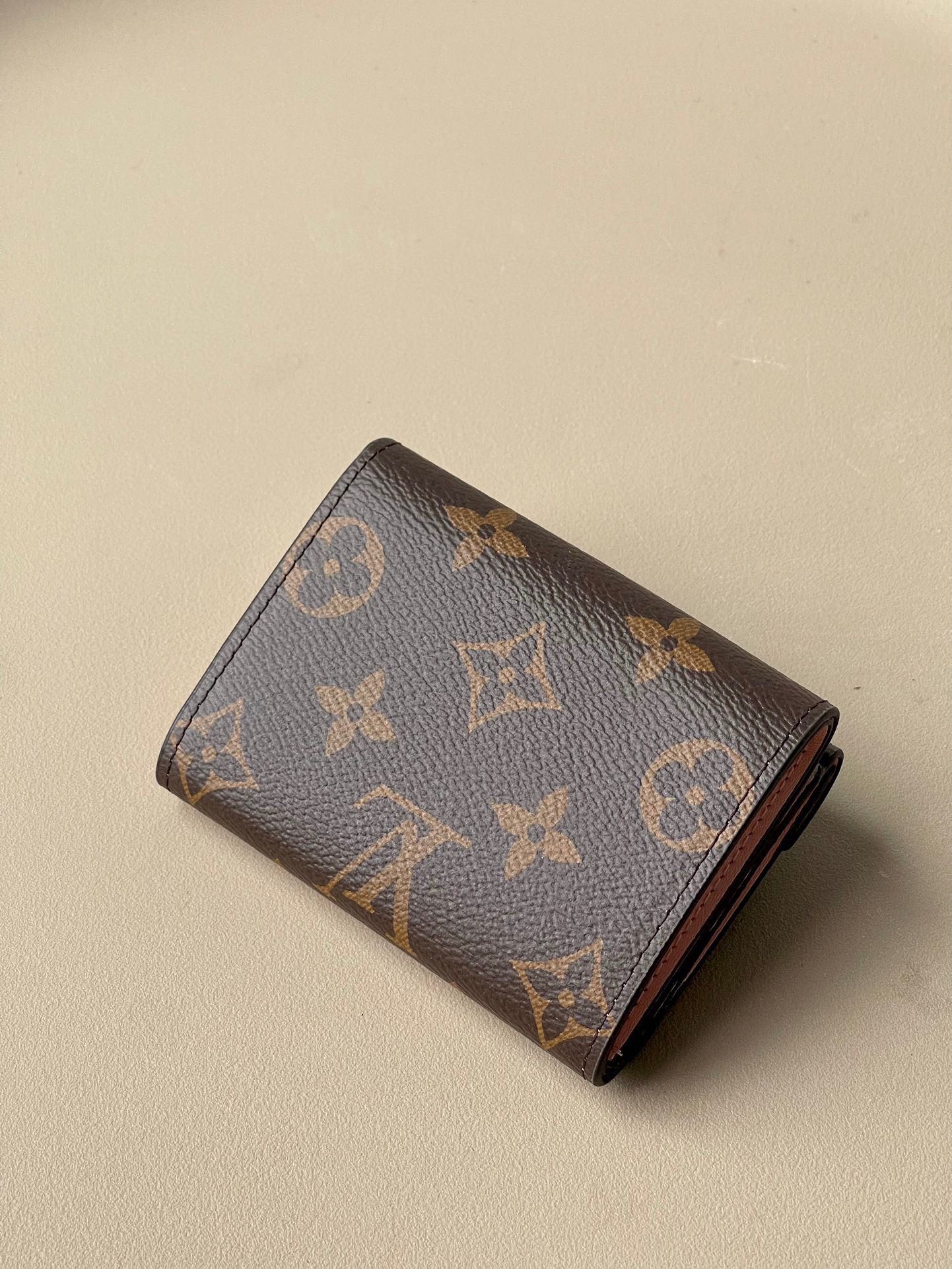 L*ouis V*uitton M81665 Top Bag