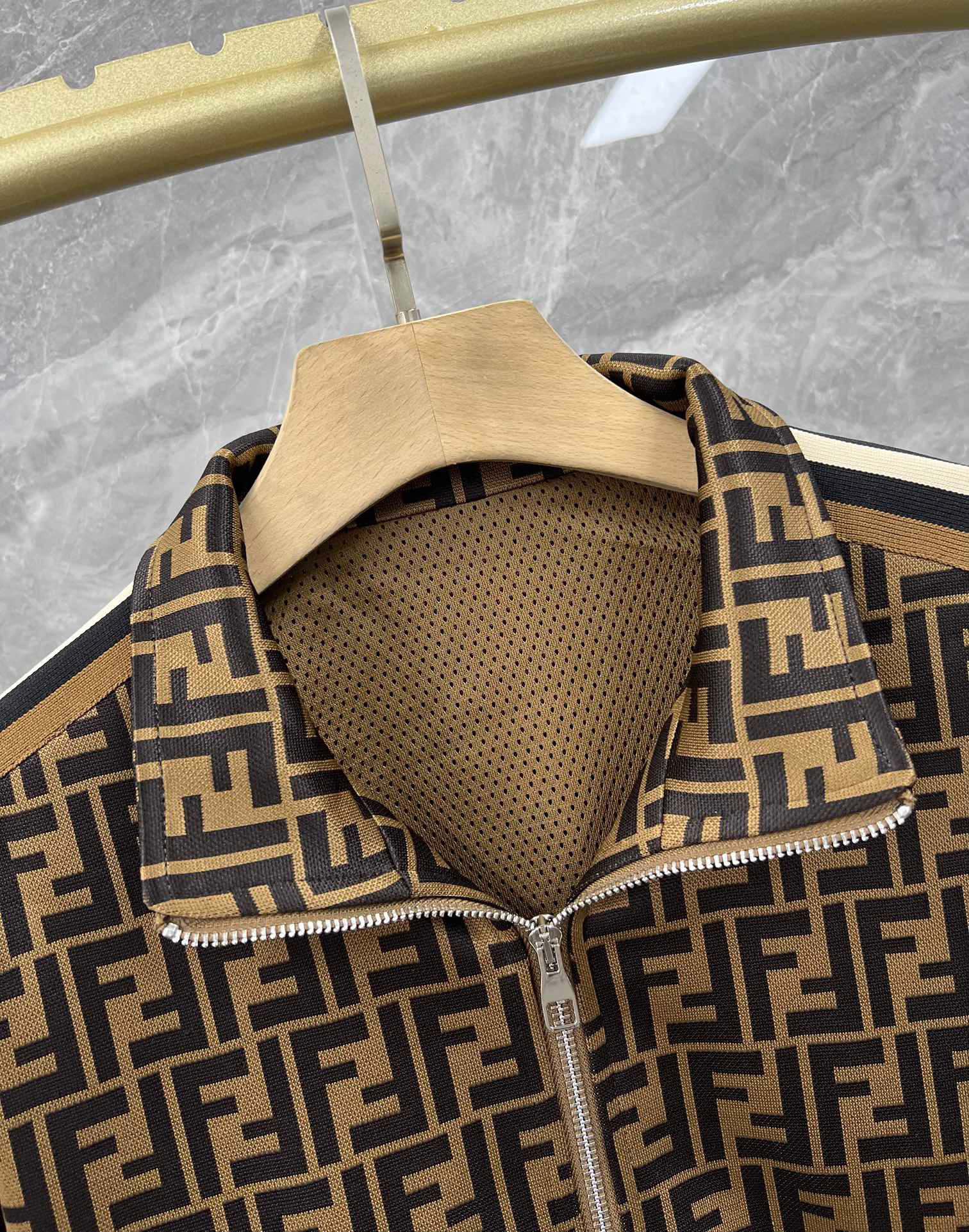 Men Sets Top Quality