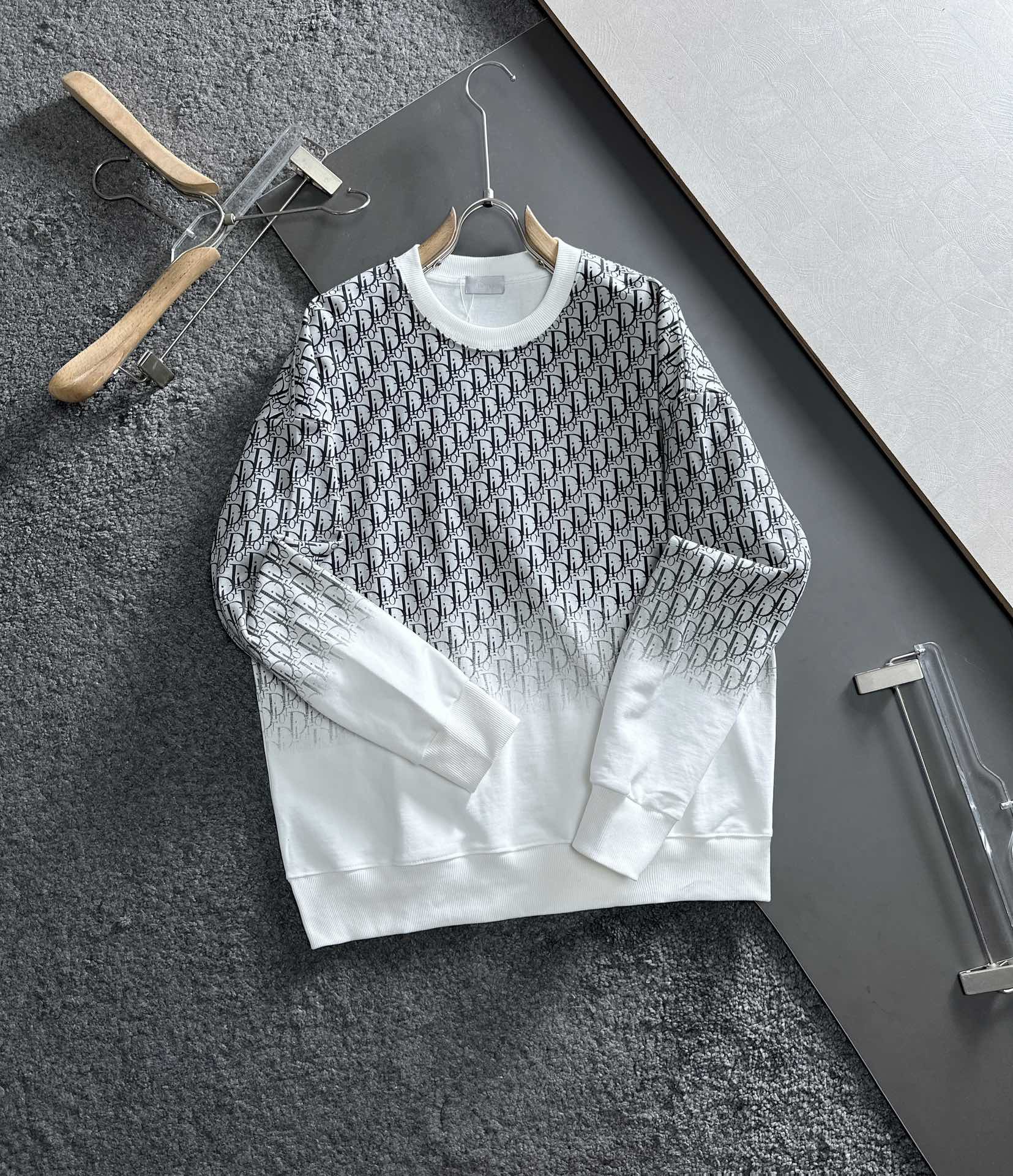 Men Sweater Top Quality （）