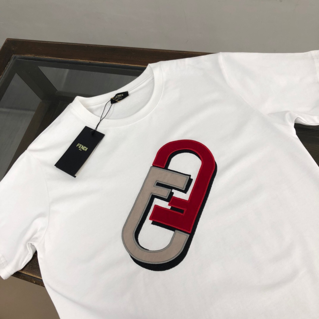 Men T-shirt Top Quality 2023