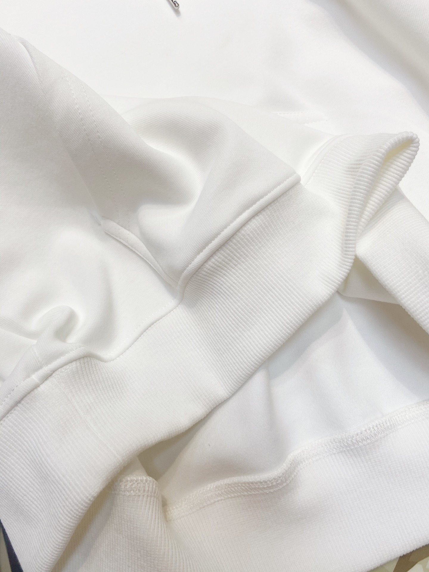 Men Sweater Top Quality ()