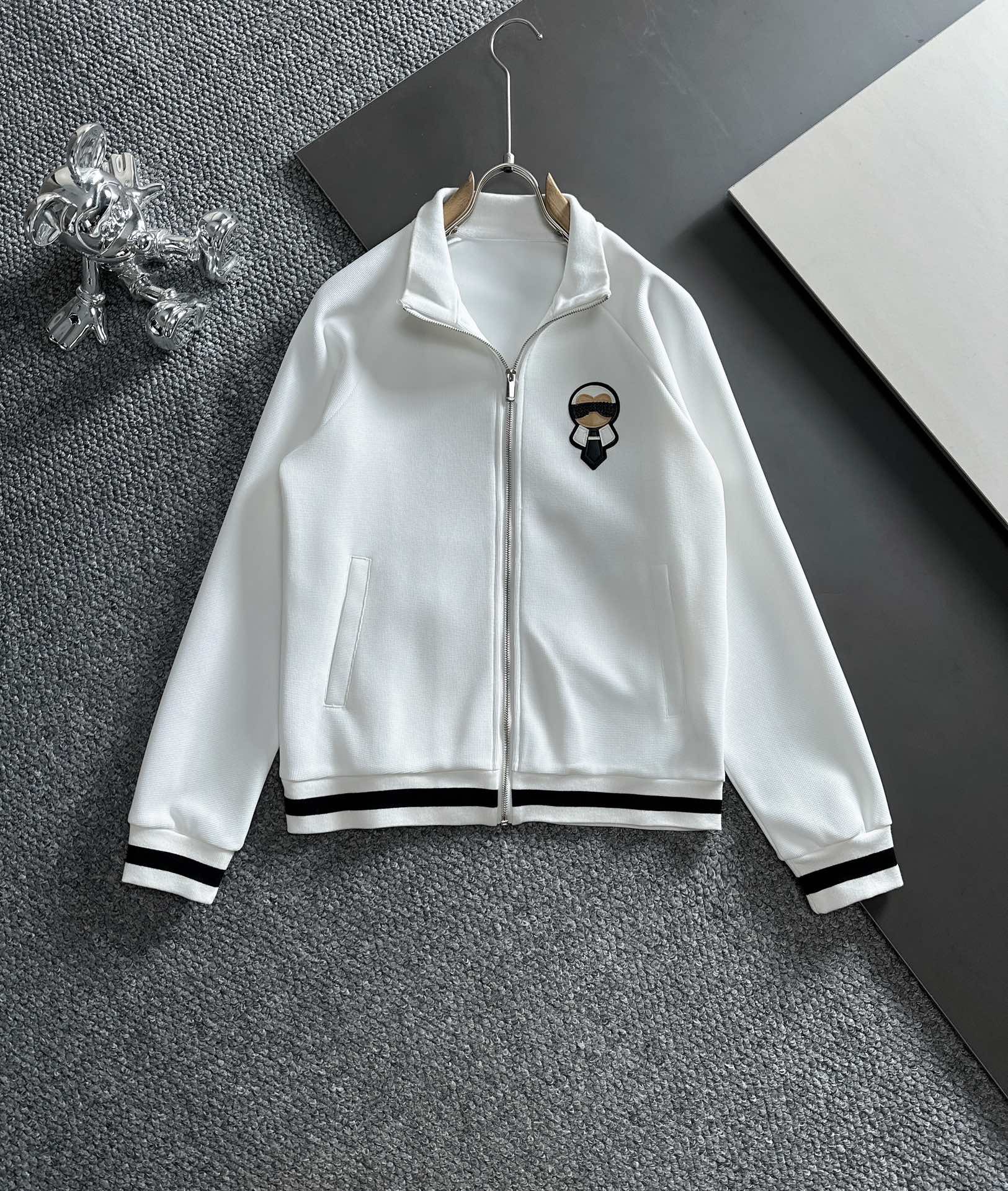 Men suits Top Quality 2023