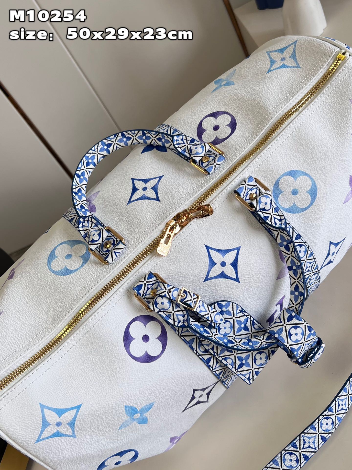 L*ouis V*uitton Top Bag