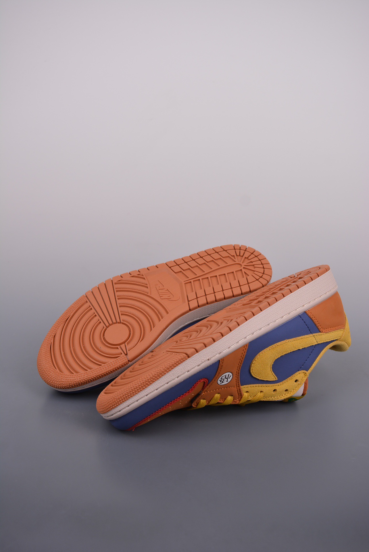 2023 Nike Air Jordan 1 low AJ1