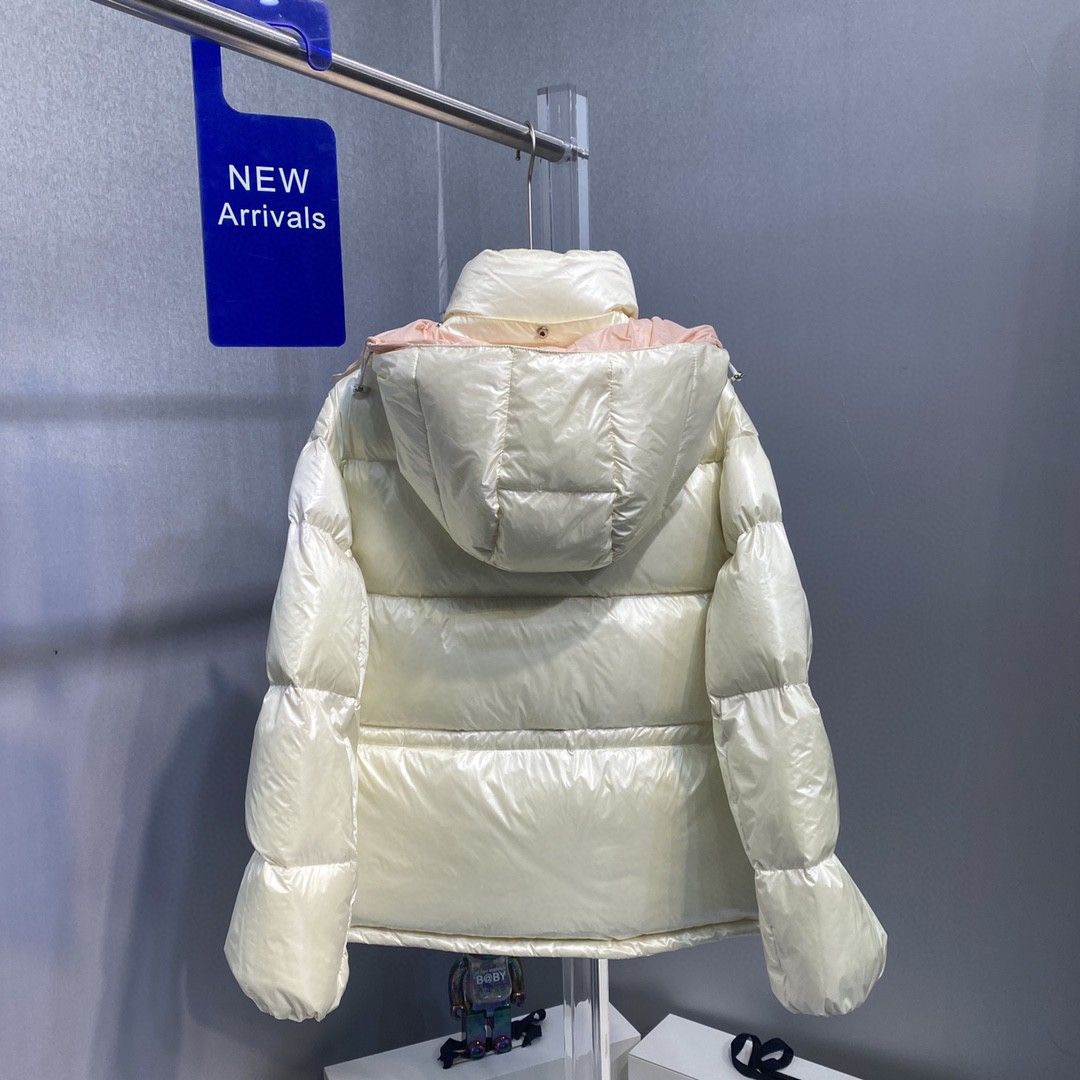 Women Jacket/Sweater Top Quality