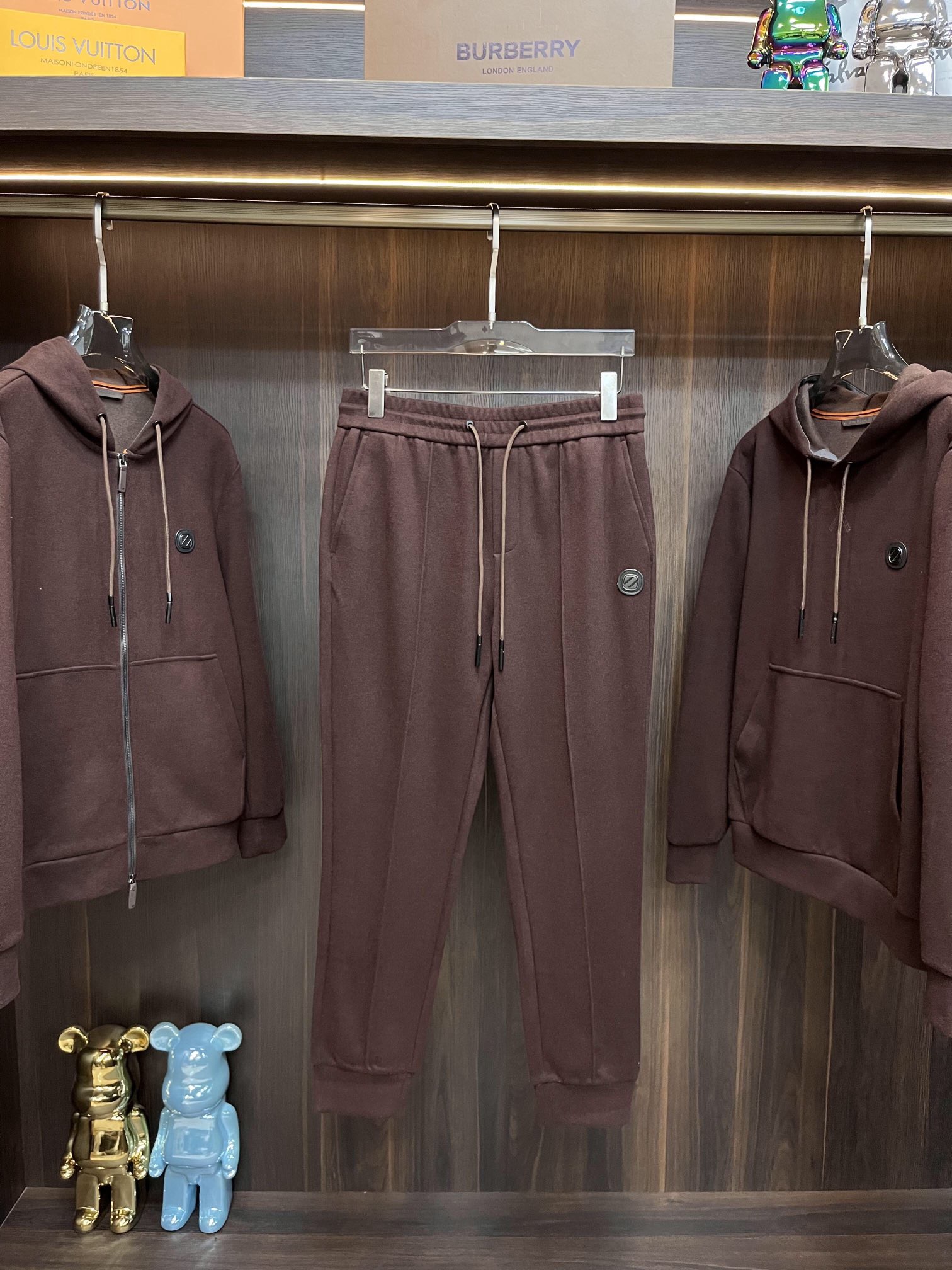 Men suits Top Quality