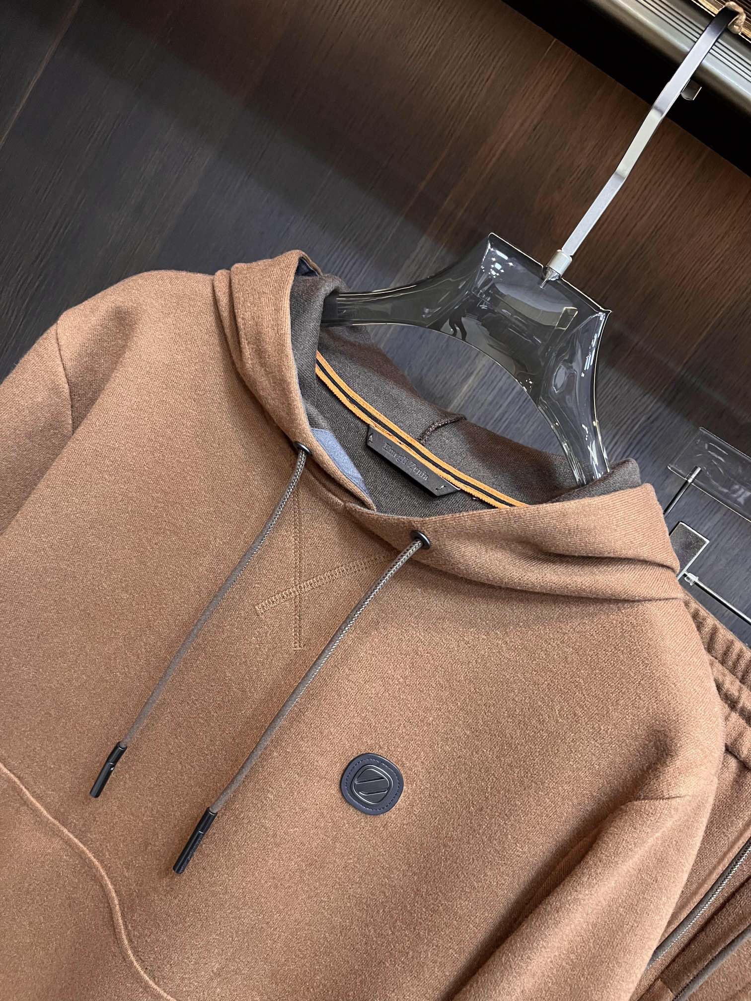 Men suits Top Quality