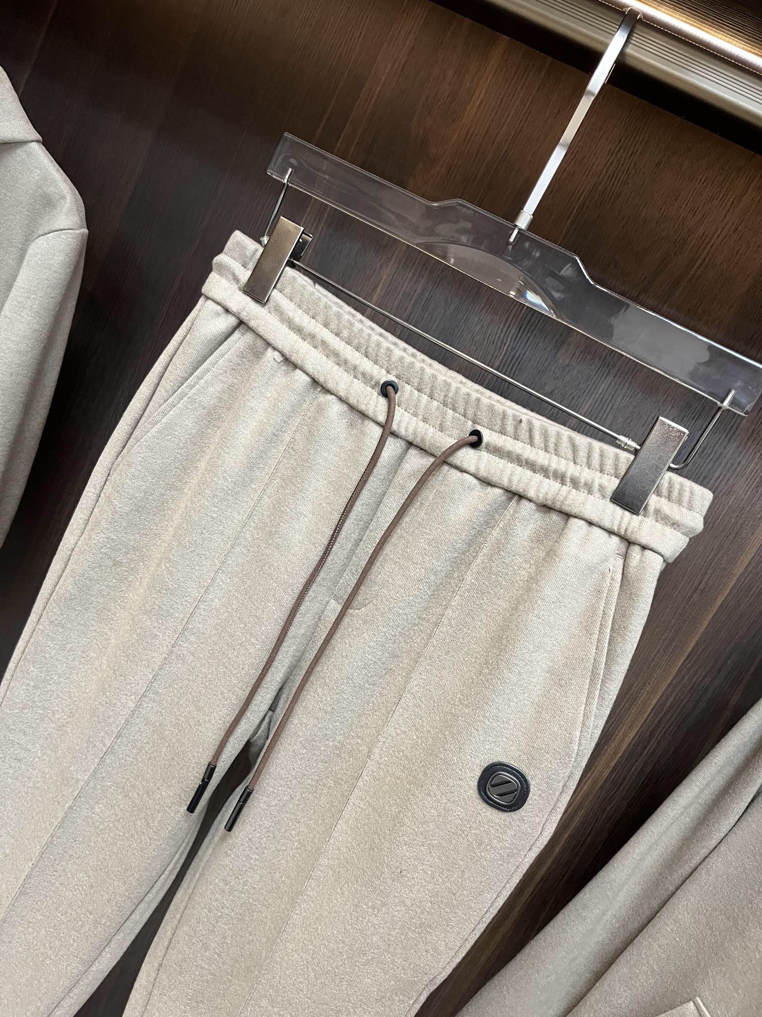 Men suits Top Quality