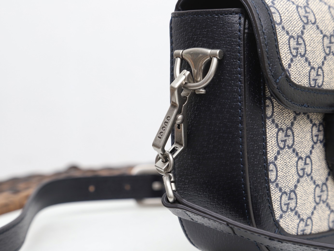 G*ucci Bag Top Quality 658574