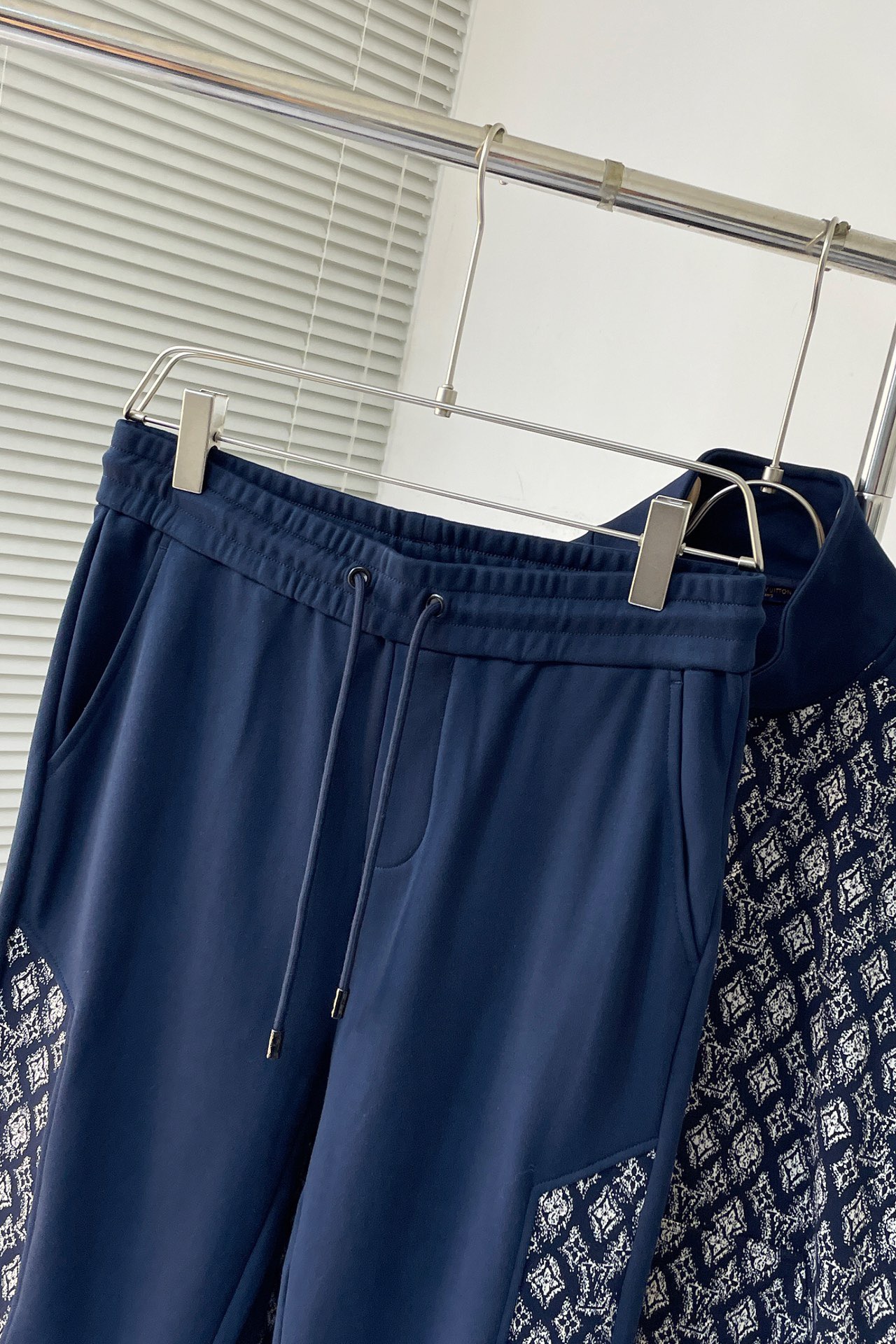 Men suits Top Quality