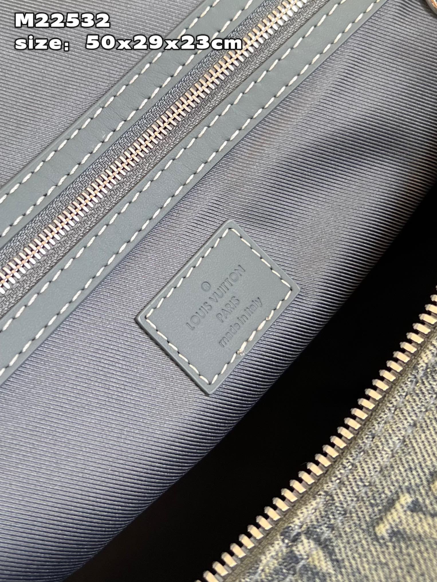 L*ouis V*uitton Top Bag m22532