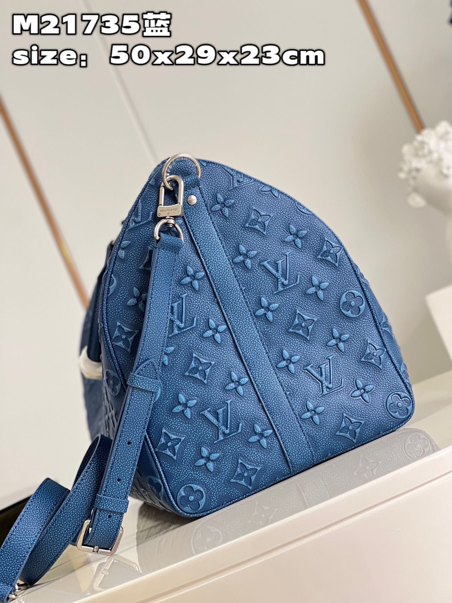 L*ouis V*uitton Top Bag m21375