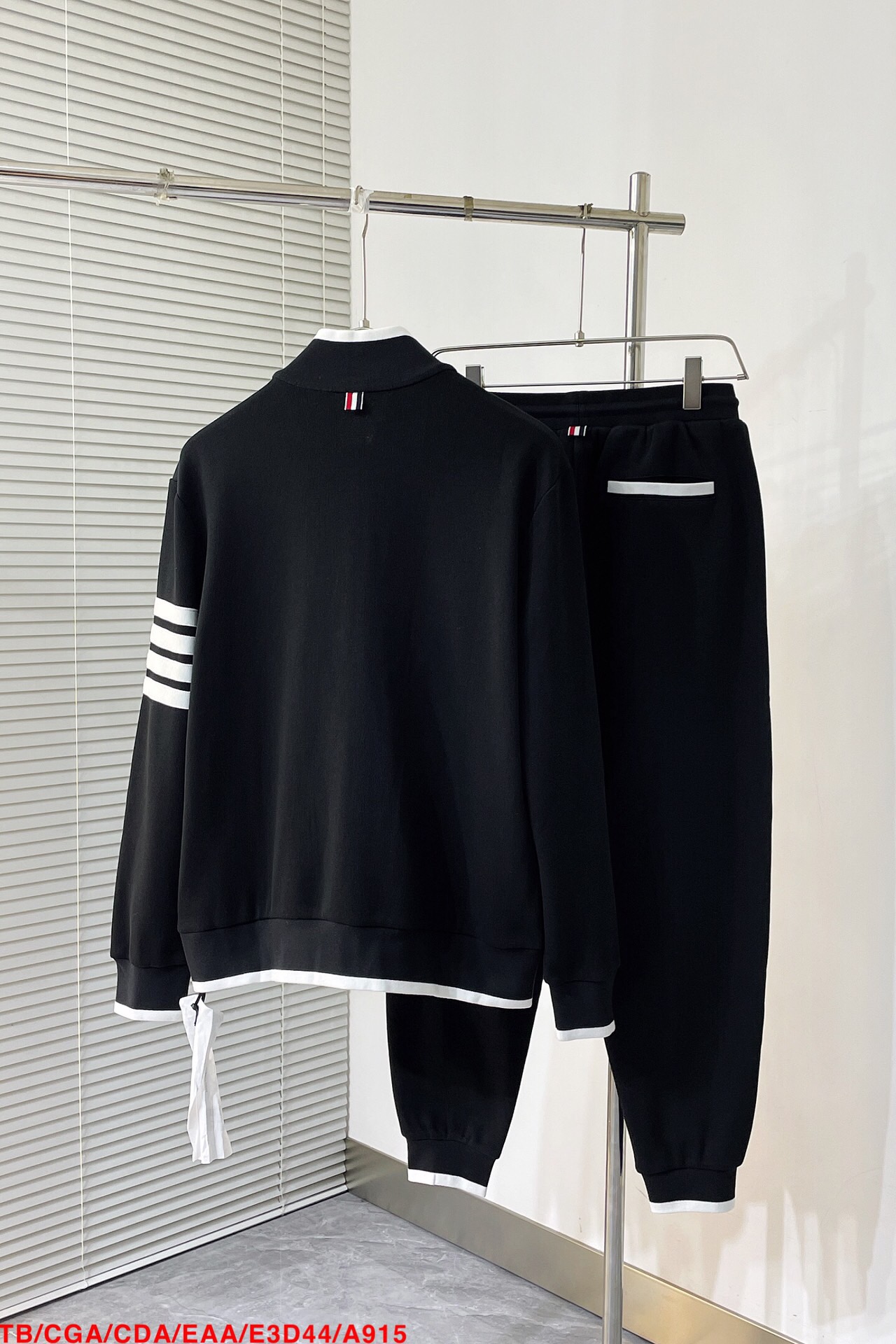 Men suits Top Quality