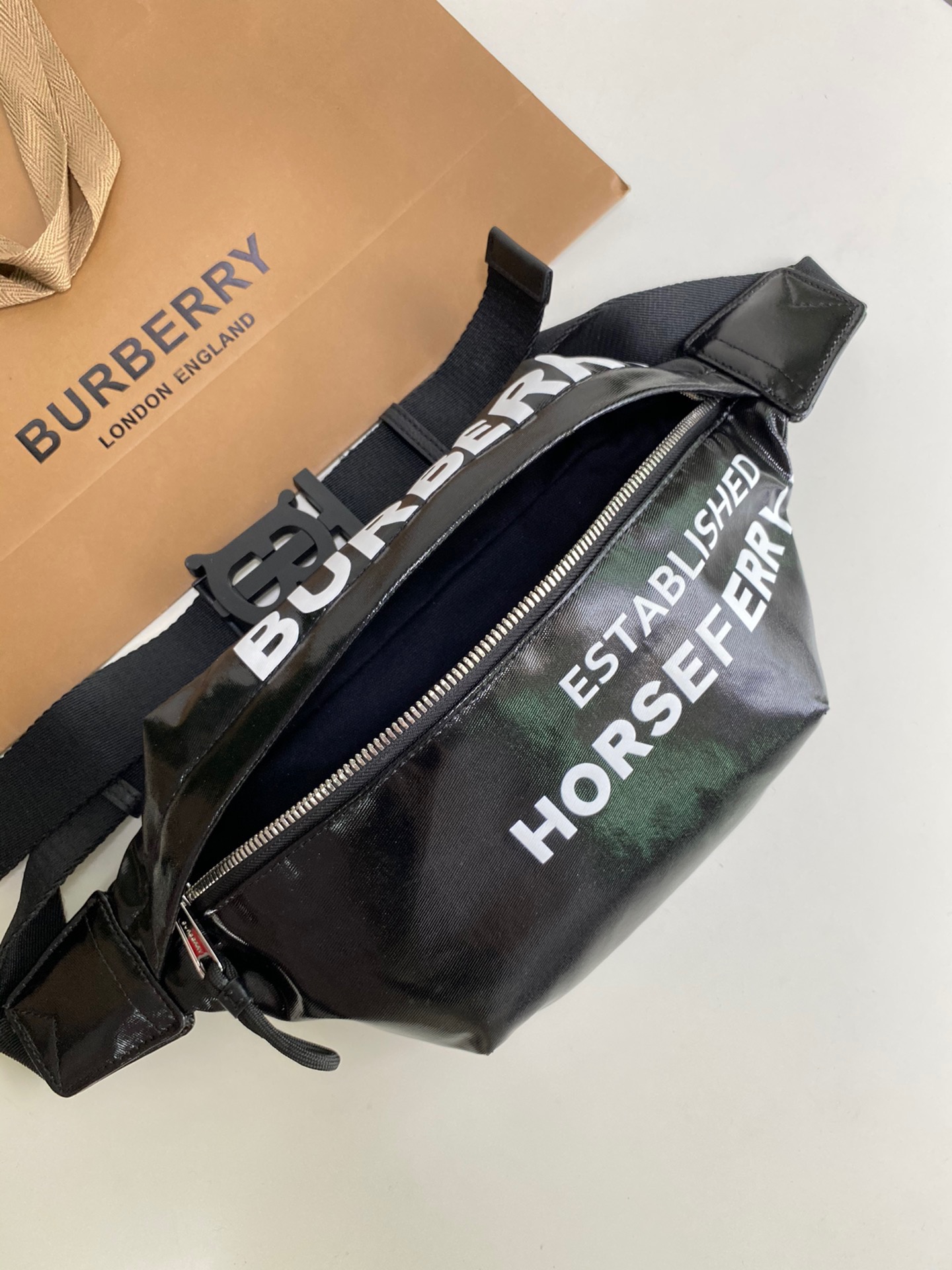 B*urberry Bag Top Quality