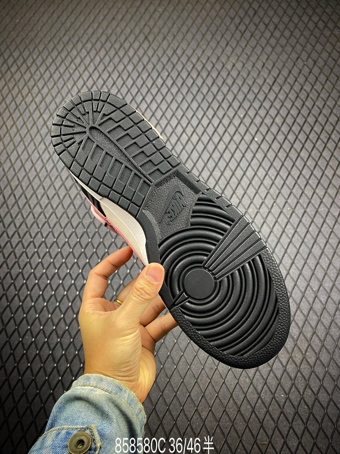 Men Wonen Top quality Nike SB Dunk Low