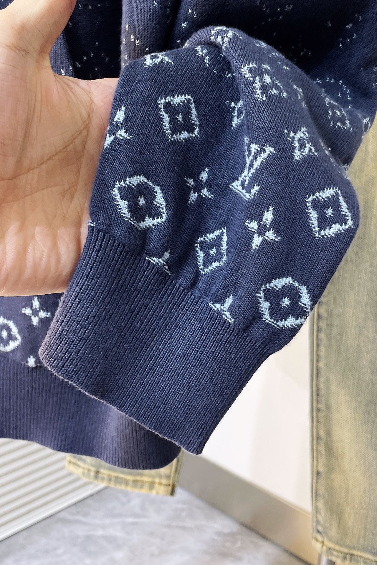 Men Sweater Top Quality ()