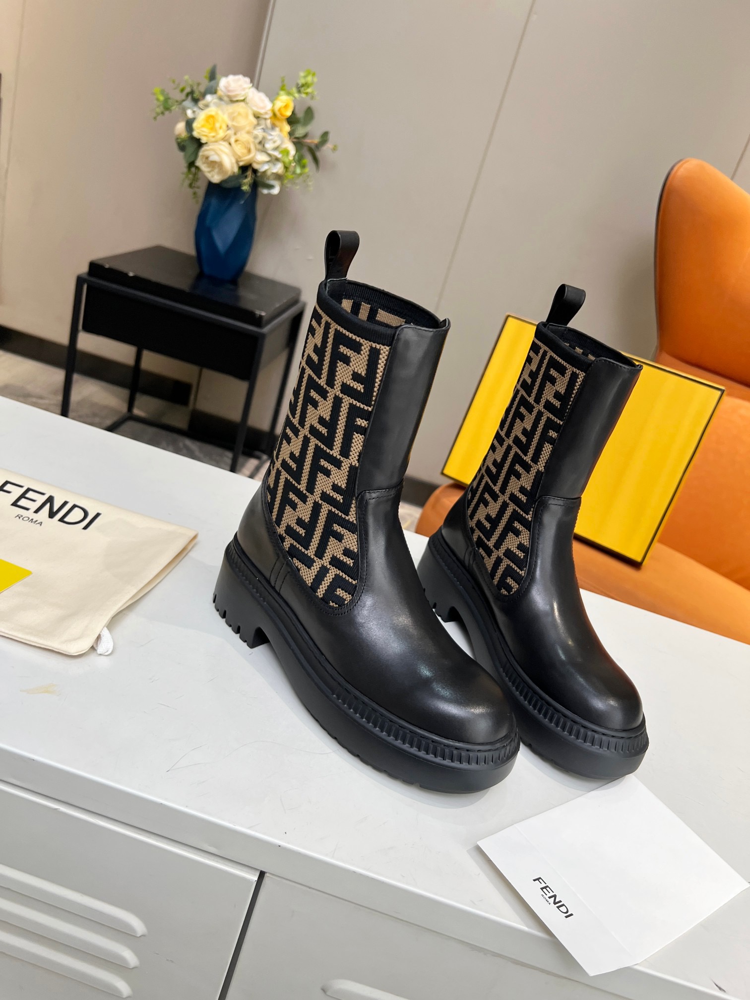 Women F*endi Top Sneaker