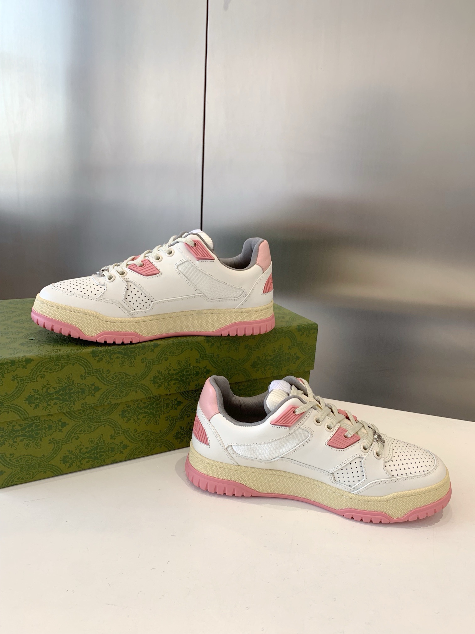 Women G*ucci Top Sneaker