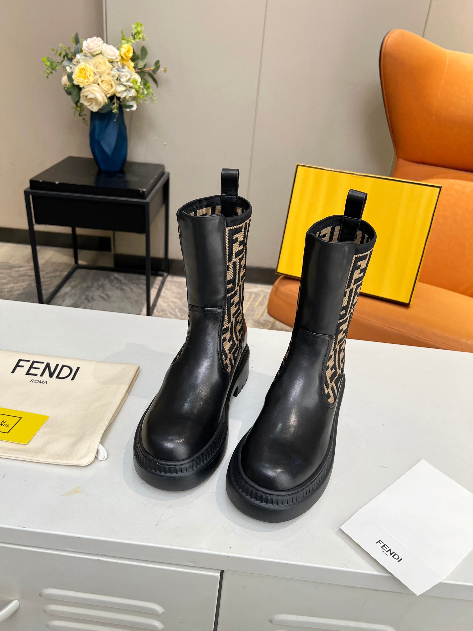 Women F*endi Top Sneaker