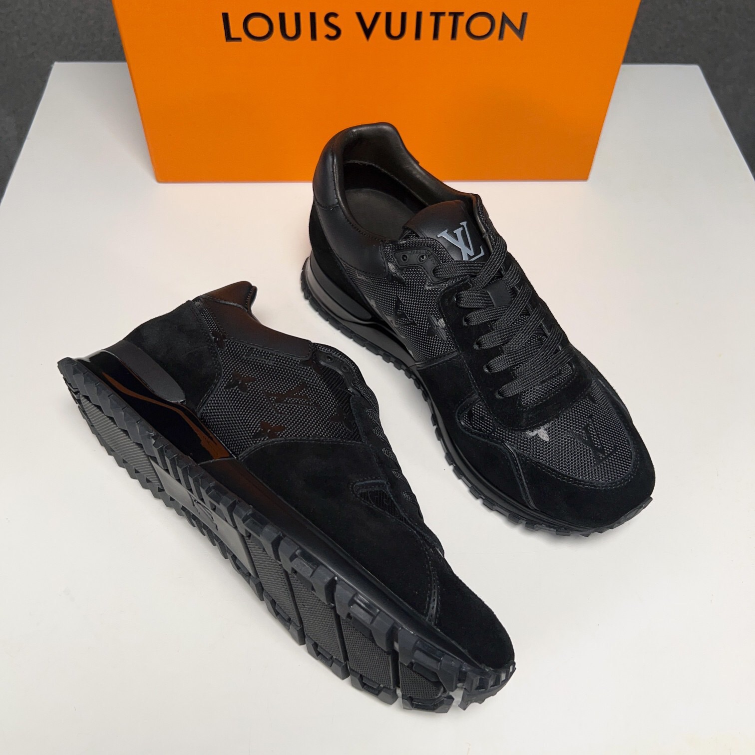 Men L*ouis V*uitton Top Sneaker