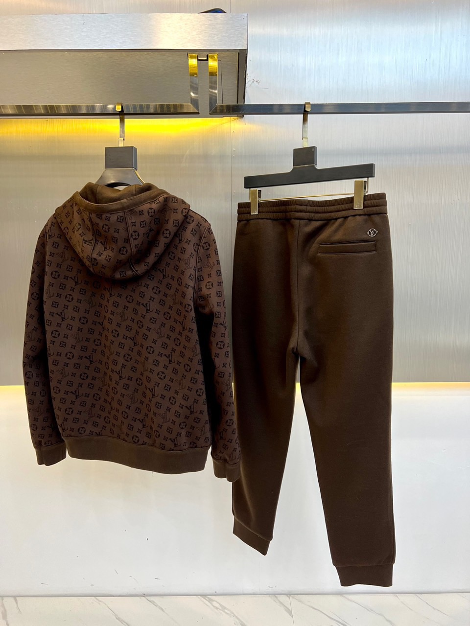 Men suits Top Quality