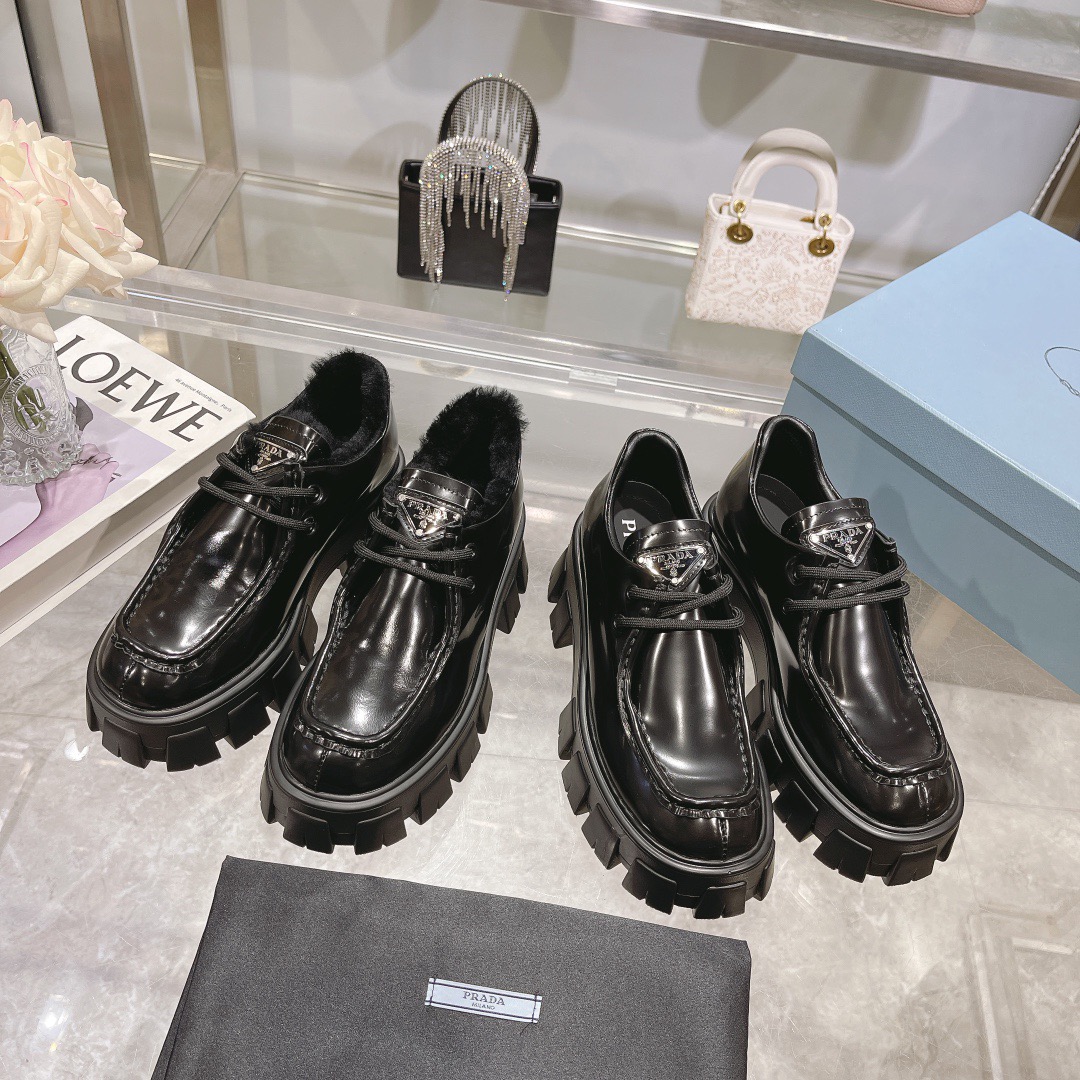 Women P*rada Top Sneaker